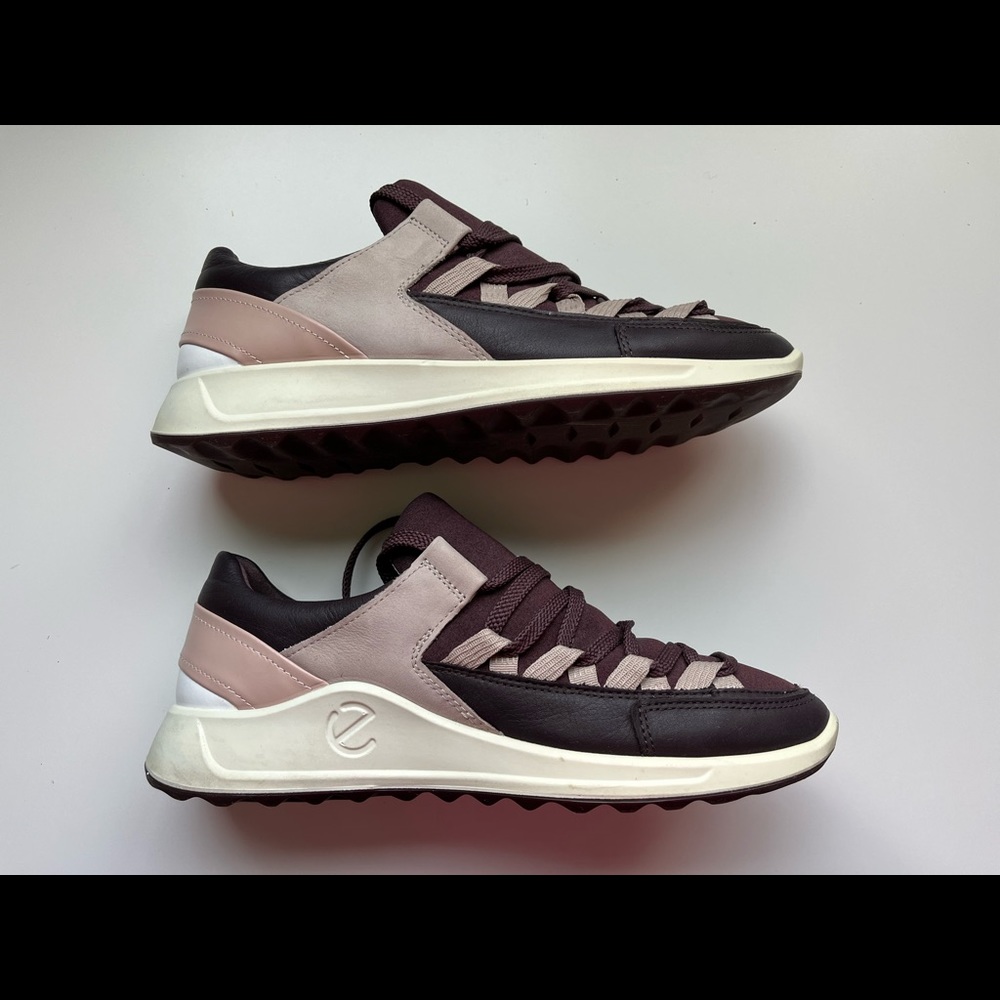 ECCO Flexure Runner II Ladies Sneakers Size 7